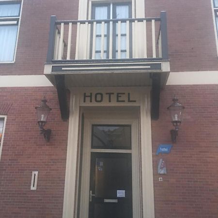 Hotel Het Gemeentehuis Uithuizen Exterior photo