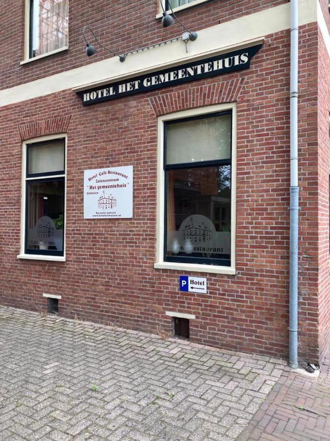 Hotel Het Gemeentehuis Uithuizen Exterior photo